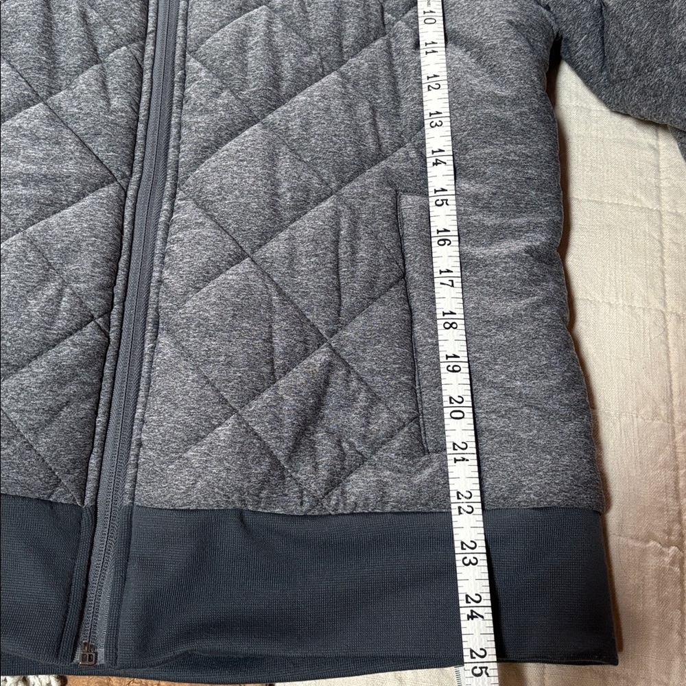High Sierra Charcoal and Black Jacket - Picture 6 of 8